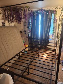 Queen Size Frame