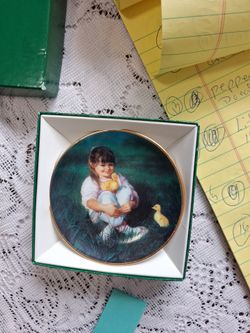 Lap of love miniature Plate Collection