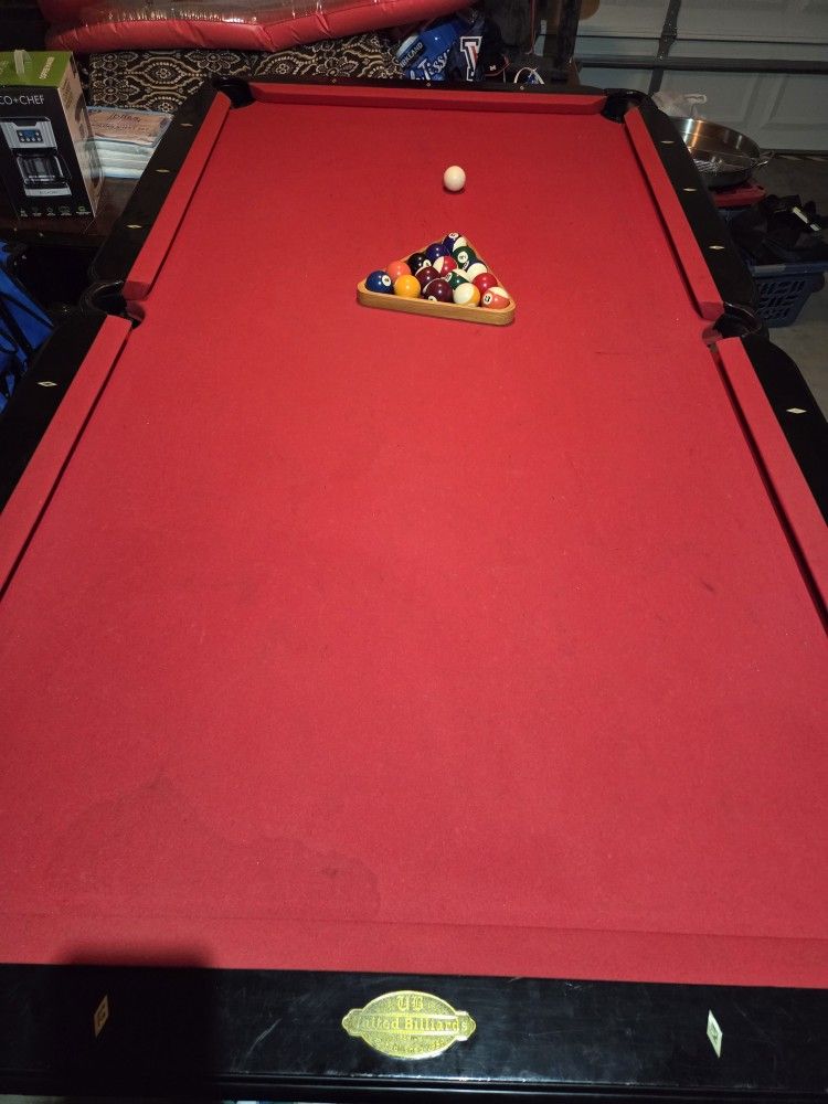 United Billiards 8ft Pool Table