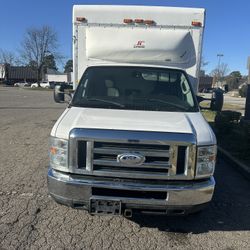 2014 Ford E-350