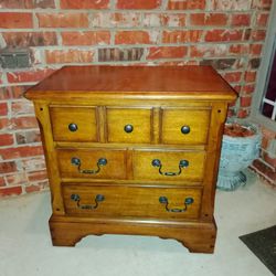 End Table - Nightstand 