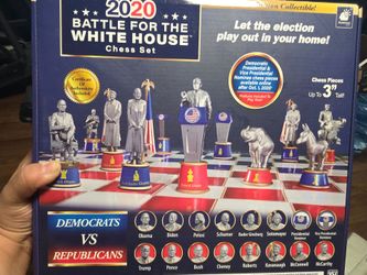 2020 Battle For The White House Chess Set