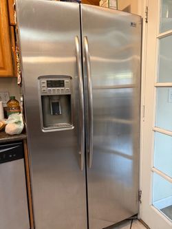 Refrigerator LG double door . Good condition