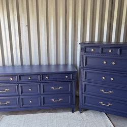 Dresser Set