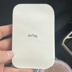 Apple AirTags