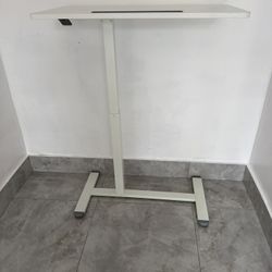 Mobil Standing Desk 15.7x31.5x42,1