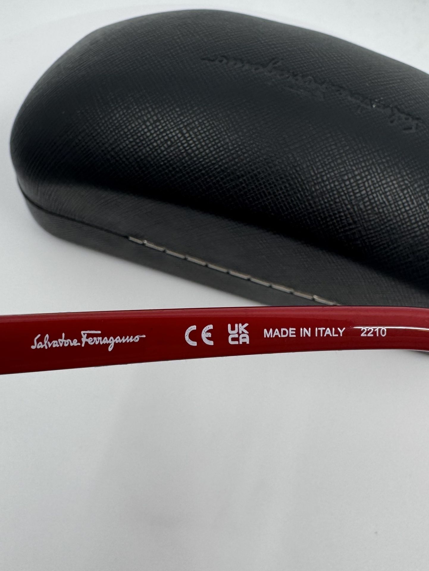Salvatore Ferragamo Sunglasses Silver Frame /Red Pink  display picture 3
