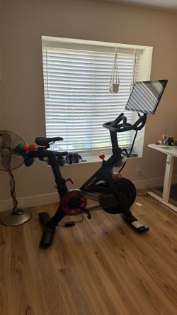 Peloton Bike - 2022