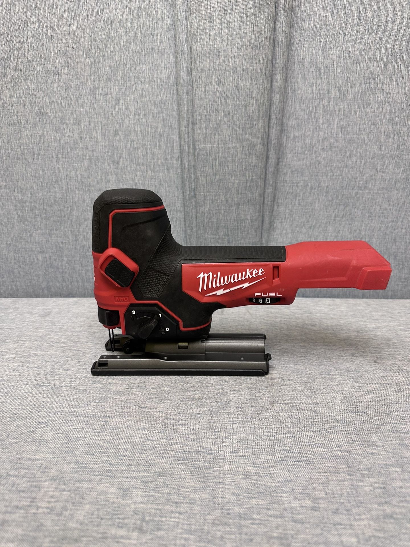Milwaukee 2737B-20 M18 FUEL 18V Barrel Grip Jig Saw (Tool Only)