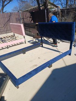 $10 Queen Need Gone ASAP