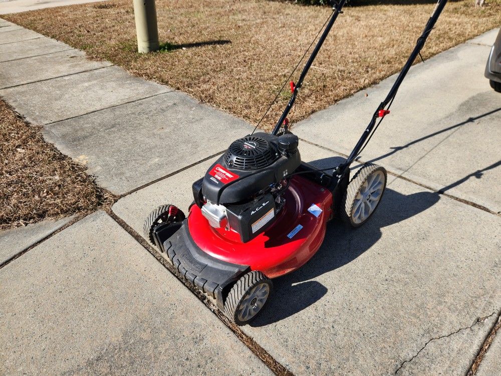 Troybuilt TB160 lawnmower