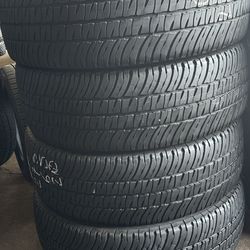 275/65/20 Michelin tires
