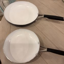2 Brand New Calphalon Ceramic Frying Pans Great Christmas Gift