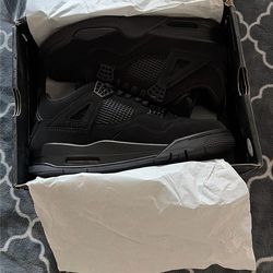 Black cats size 11men/12.5 women1:1