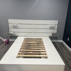 Queen Bedframe