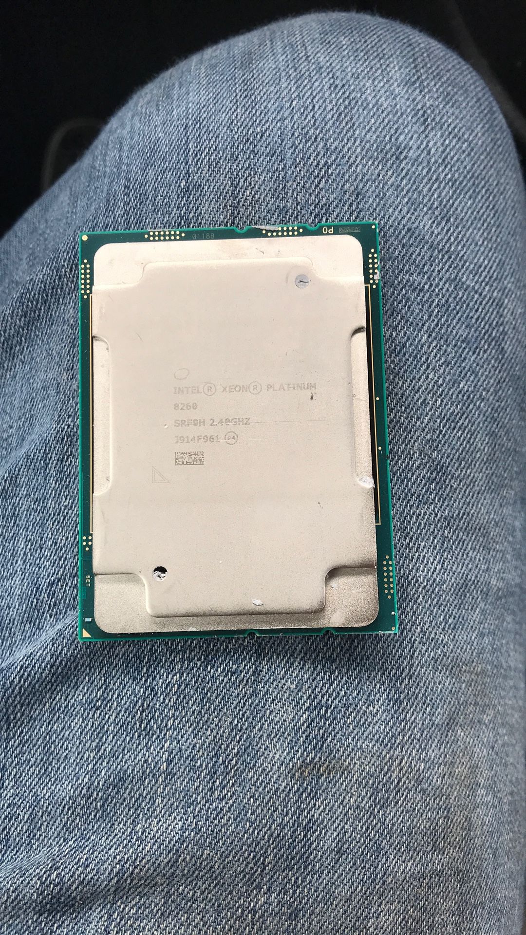 Intel Xeon Platinum 8260 (srf9h) Processor 2.40 Ghz