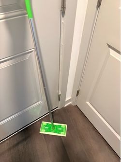 Swiffer in like new condition
