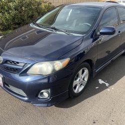 2012 TOYOTA COROLLA S