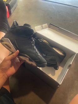 Jordan 6s size 8.5