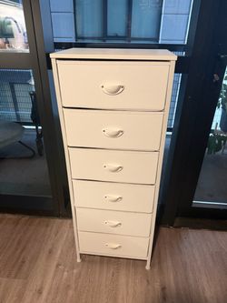 White 6-Drawer Tall Dresser Storage Tower