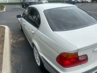 2001 BMW 330i Sedan 5 speed