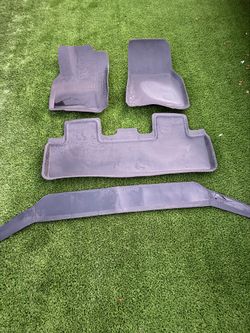 Tesla Y 2021-2026 floor mats set