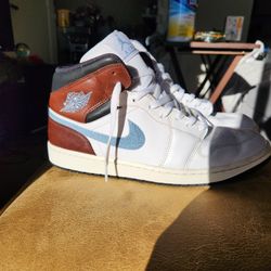 Nike Air Jordan 1 Mid SE Brown/Blue Sz.12