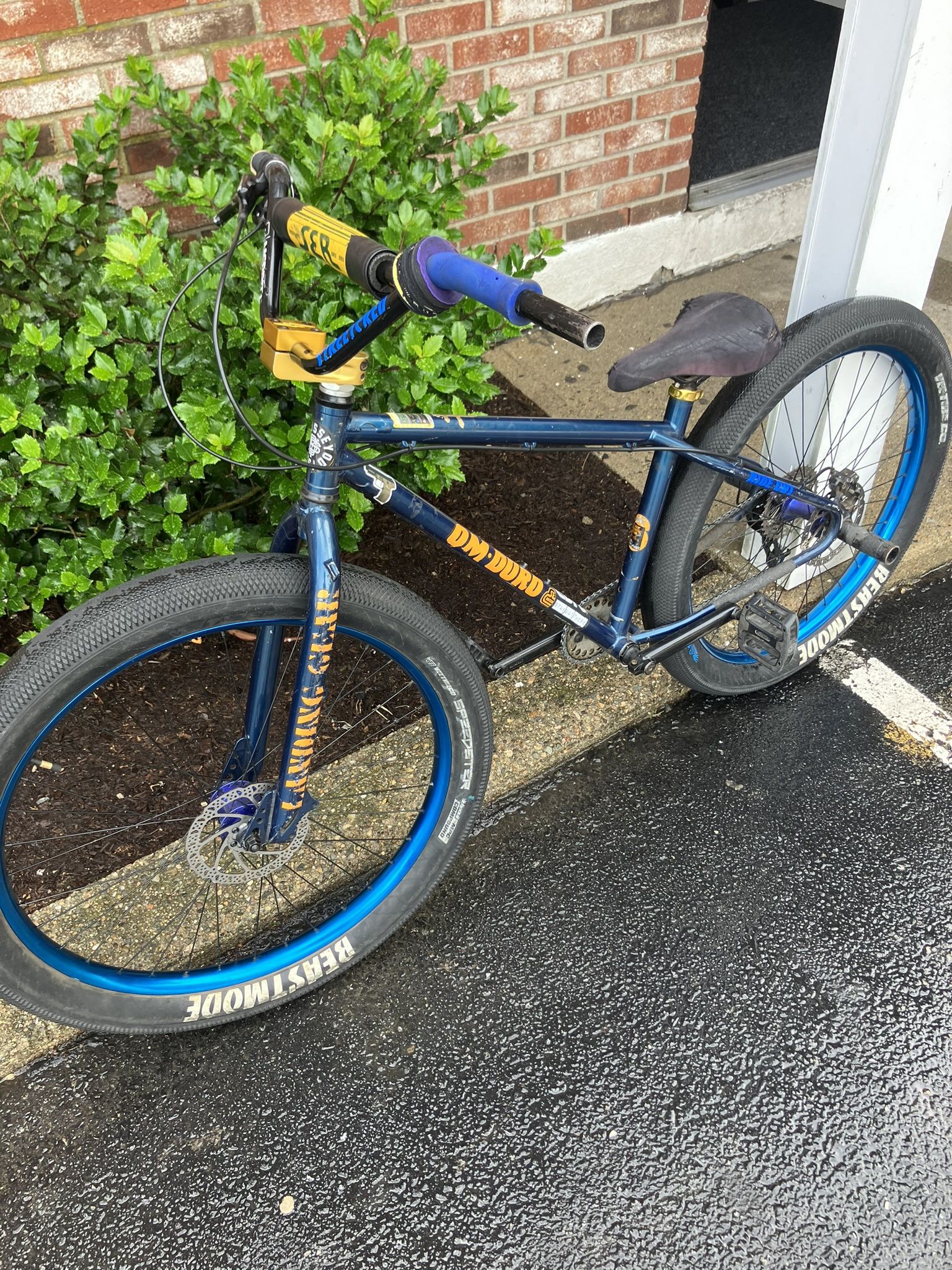 Om Duro Se Bike
