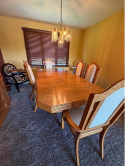 Dining room table