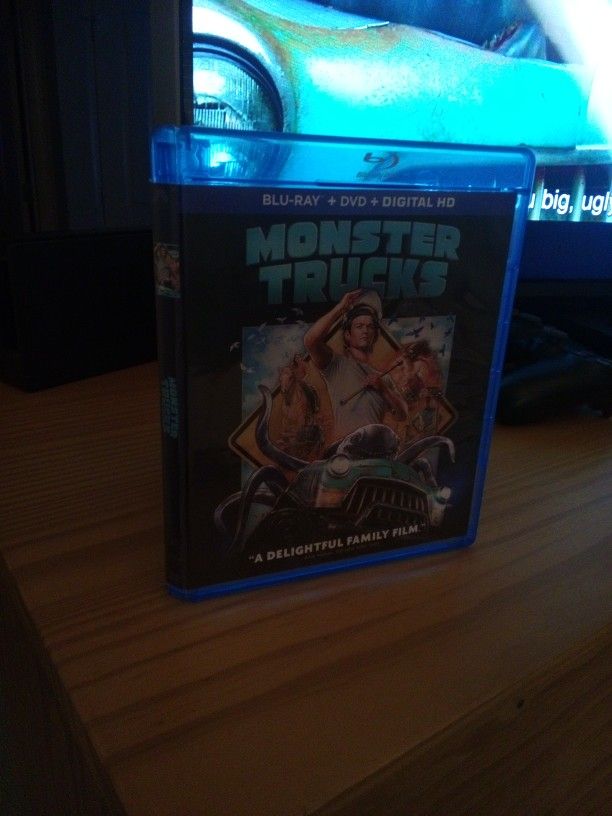 Monster Trucks Blu-ray+ DVD + Digital HD 