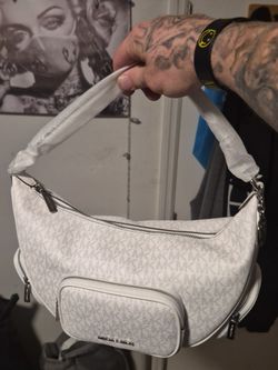 Michael Khors purse