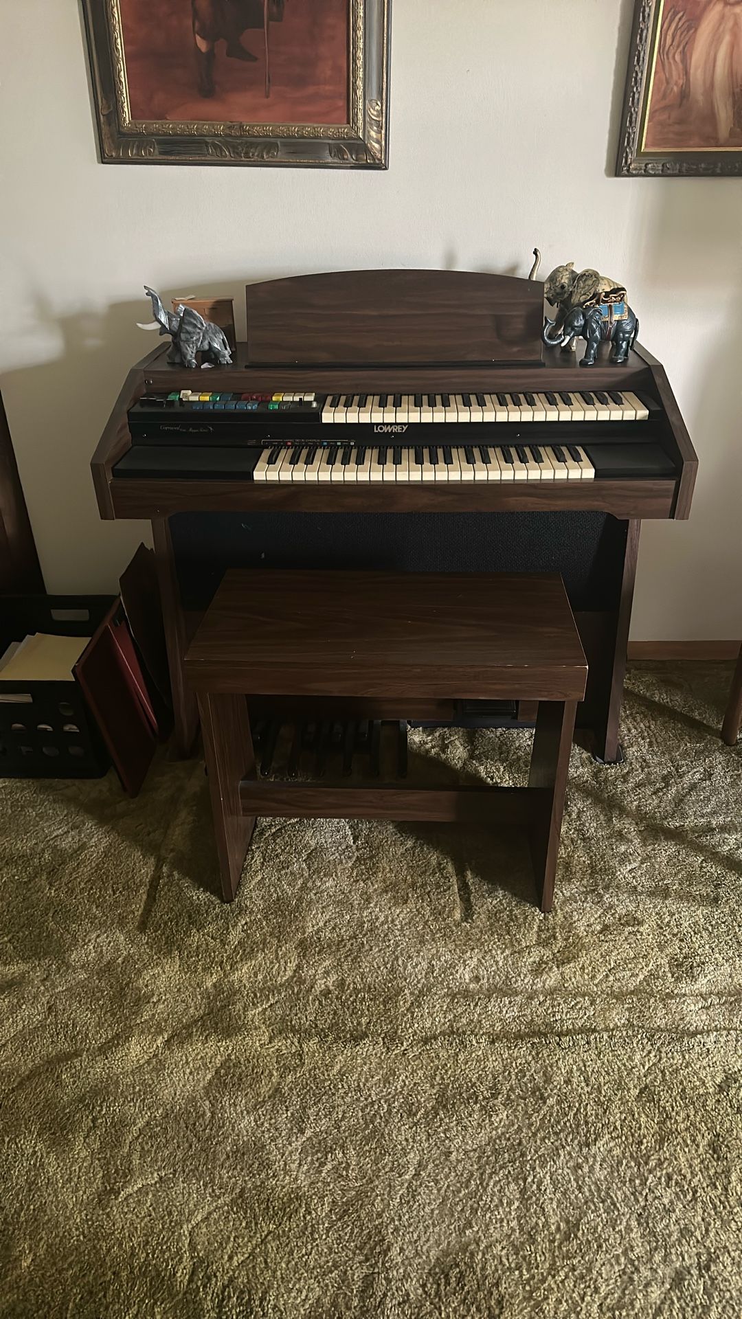 Lowry Organ