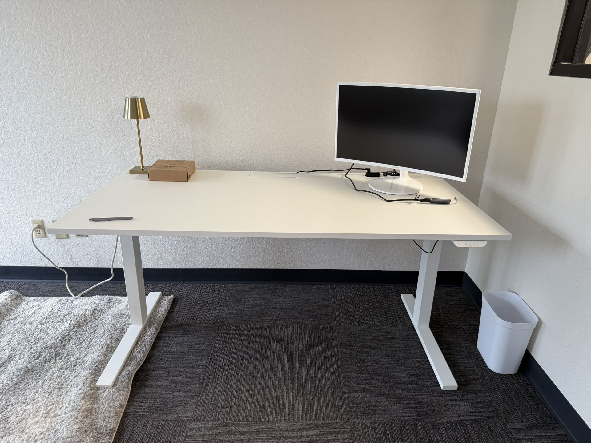 White IKEA stand Up Desk