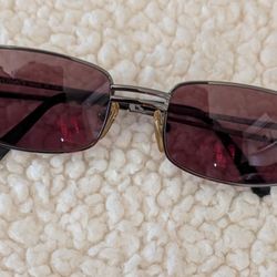 Versace  Vintage Sunglasses Model S40