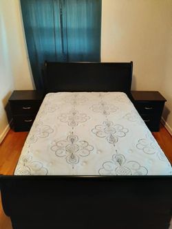 Huey vineyard sale king sleigh bed