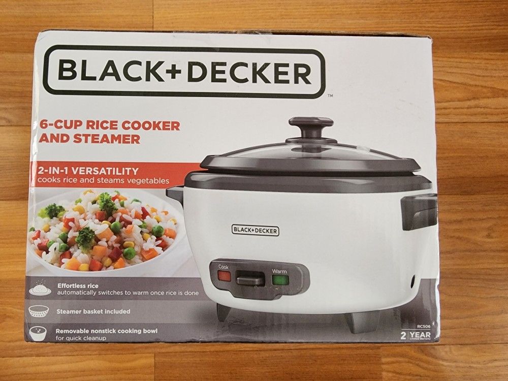 Black + Decker 2-In-1 Versatility 6-Cup Rice Cooker and Steamer 1