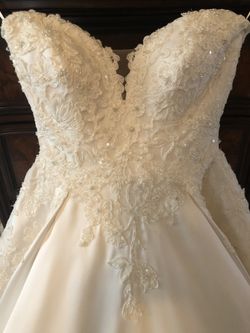Wedding Dress & Optional Accessories