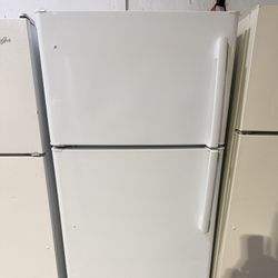 Ge Refrigerator 31"Width 