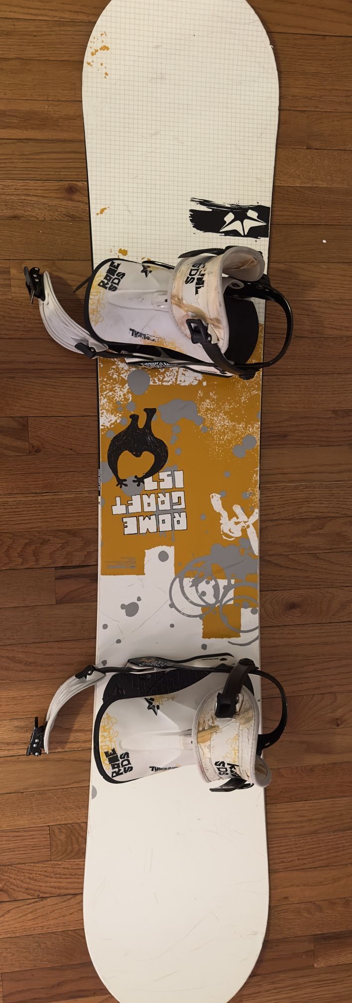 Rome graft 157 Snowboard - USED