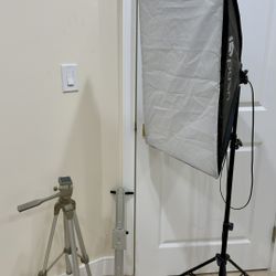 Photography & Video Starter Kit – Softbox Light, Tripods & Camera Slider