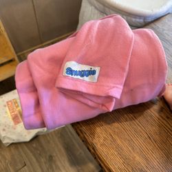  New Unused Pink Snuggie