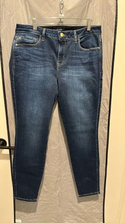 GUESS SEXY CURVE 32x32 NEW