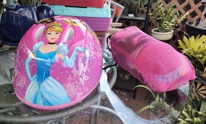 PRINCESS HELMET PLUS KNEE PADS, ELBOW PADS, WRIST GUARDS