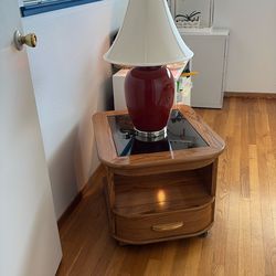 End Table Sofa With lamp