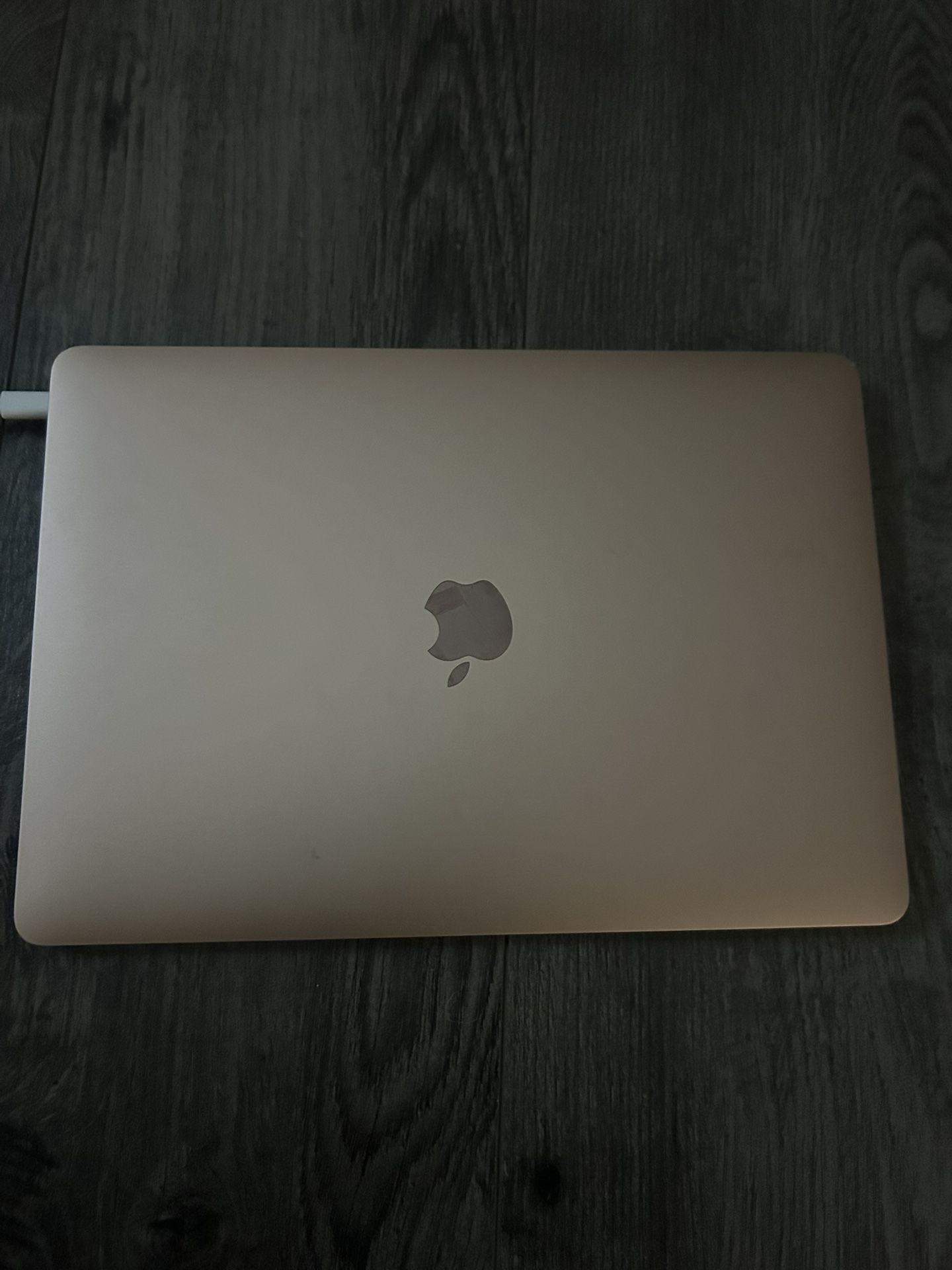 MacBook Air 13” M1 Chip