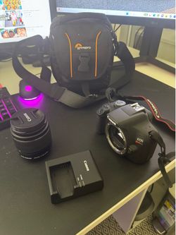 Canon rebel eos t7  $325 obo