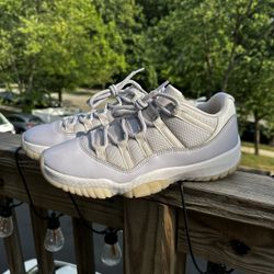 Jordan 11 Low “Pure Violet” Men’s 10.5 Womens 12