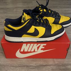 Nike Dunk Maize Varsity Navy 12M “Michigan”