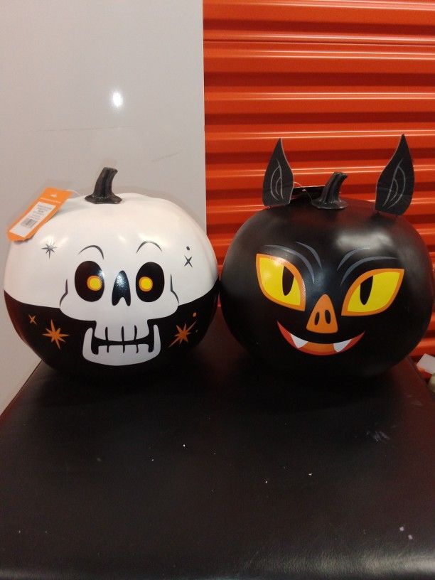 New Halloween Painted Plastic Pumpkin S