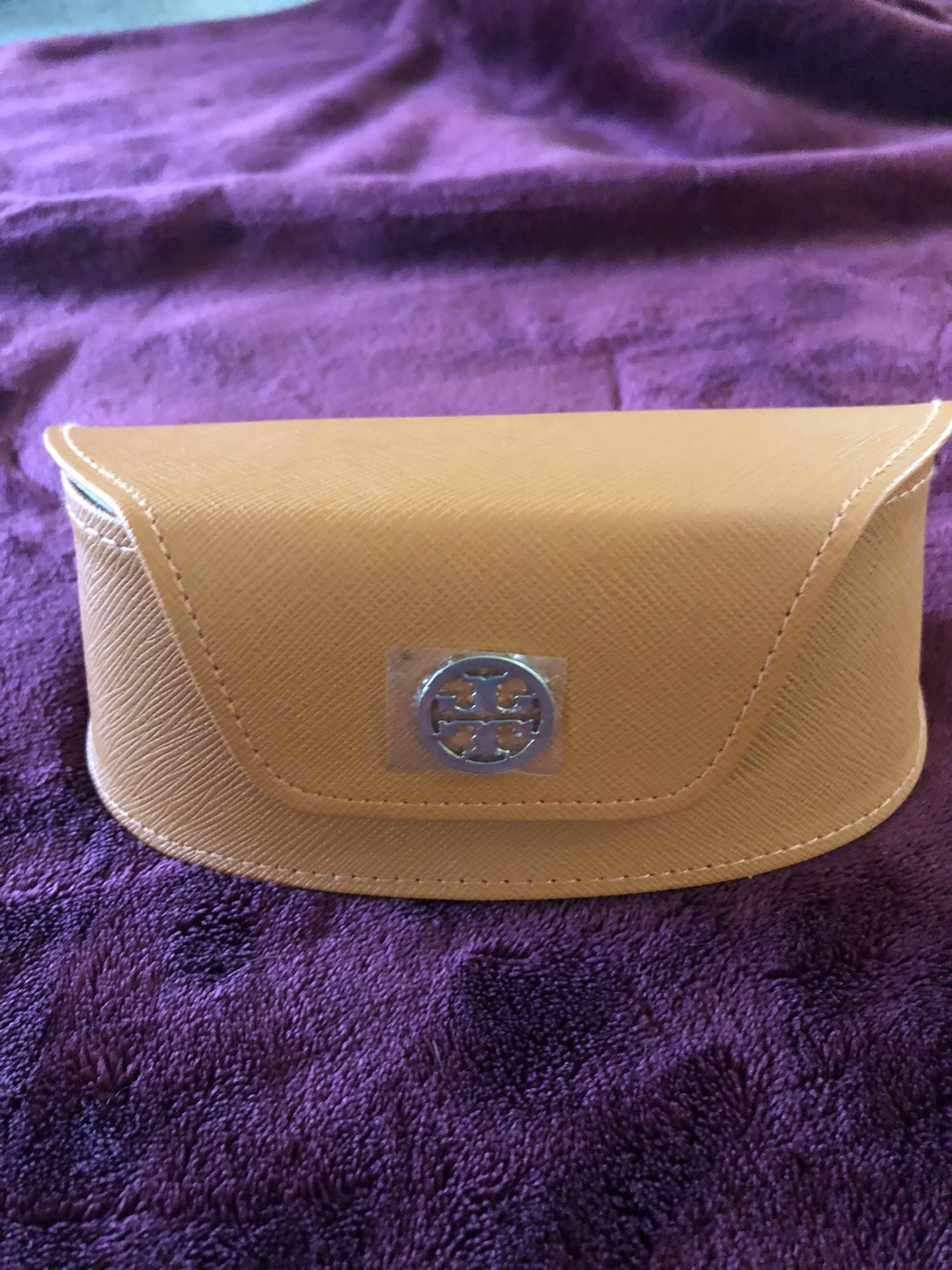 Tory Burch sunglasse case